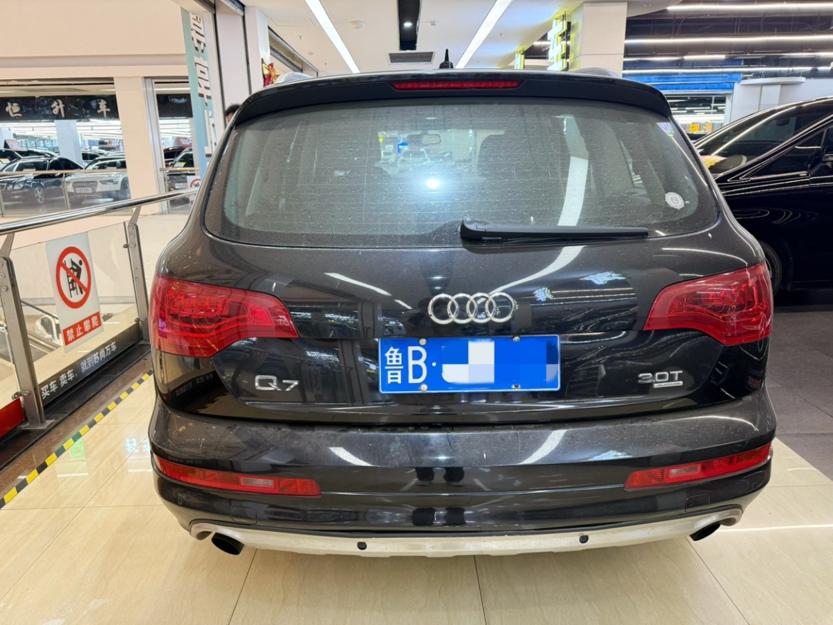 奧迪 奧迪Q7  2012款 3.0 TFSI 進(jìn)取型(200kW)圖片