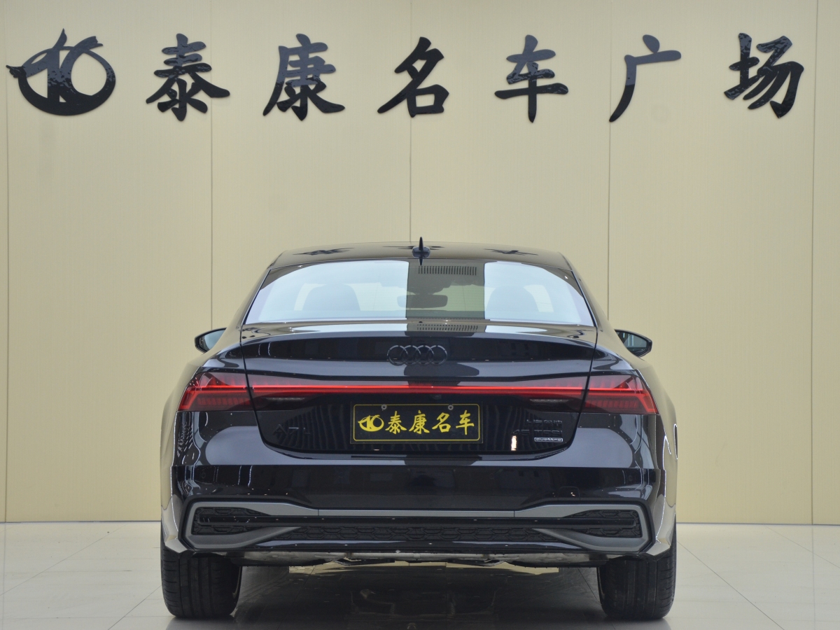 奧迪 奧迪A7L  2024款 45 TFSI quattro 黑武士版圖片