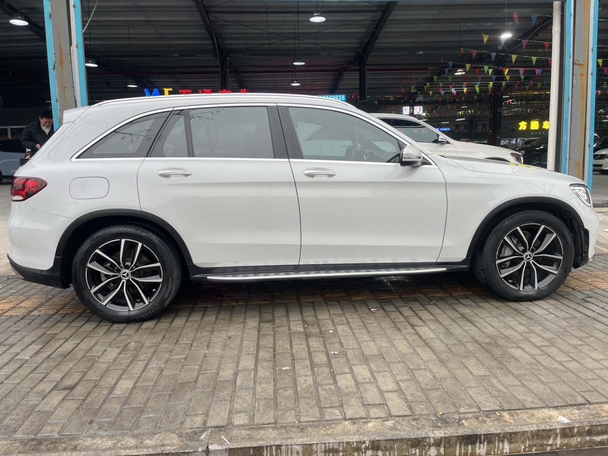 奔馳 奔馳GLC  2022款 改款 GLC 260 L 4MATIC 豪華型圖片