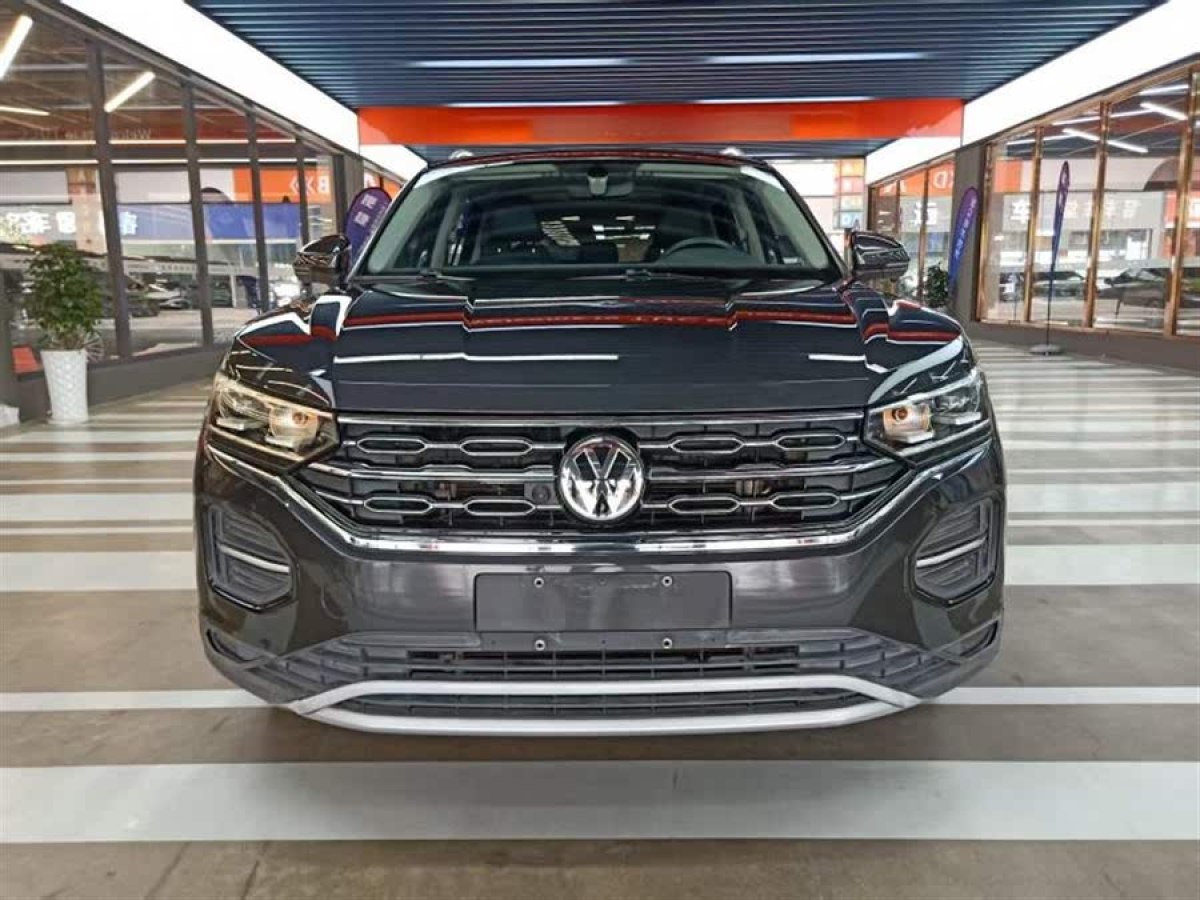 大眾 探岳  2020款 330TSI 兩驅(qū)豪華智聯(lián)版圖片