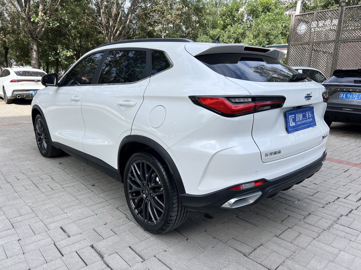 2021年9月長(zhǎng)安歐尚 長(zhǎng)安歐尚X5  2021款 1.5T DCT旗艦型