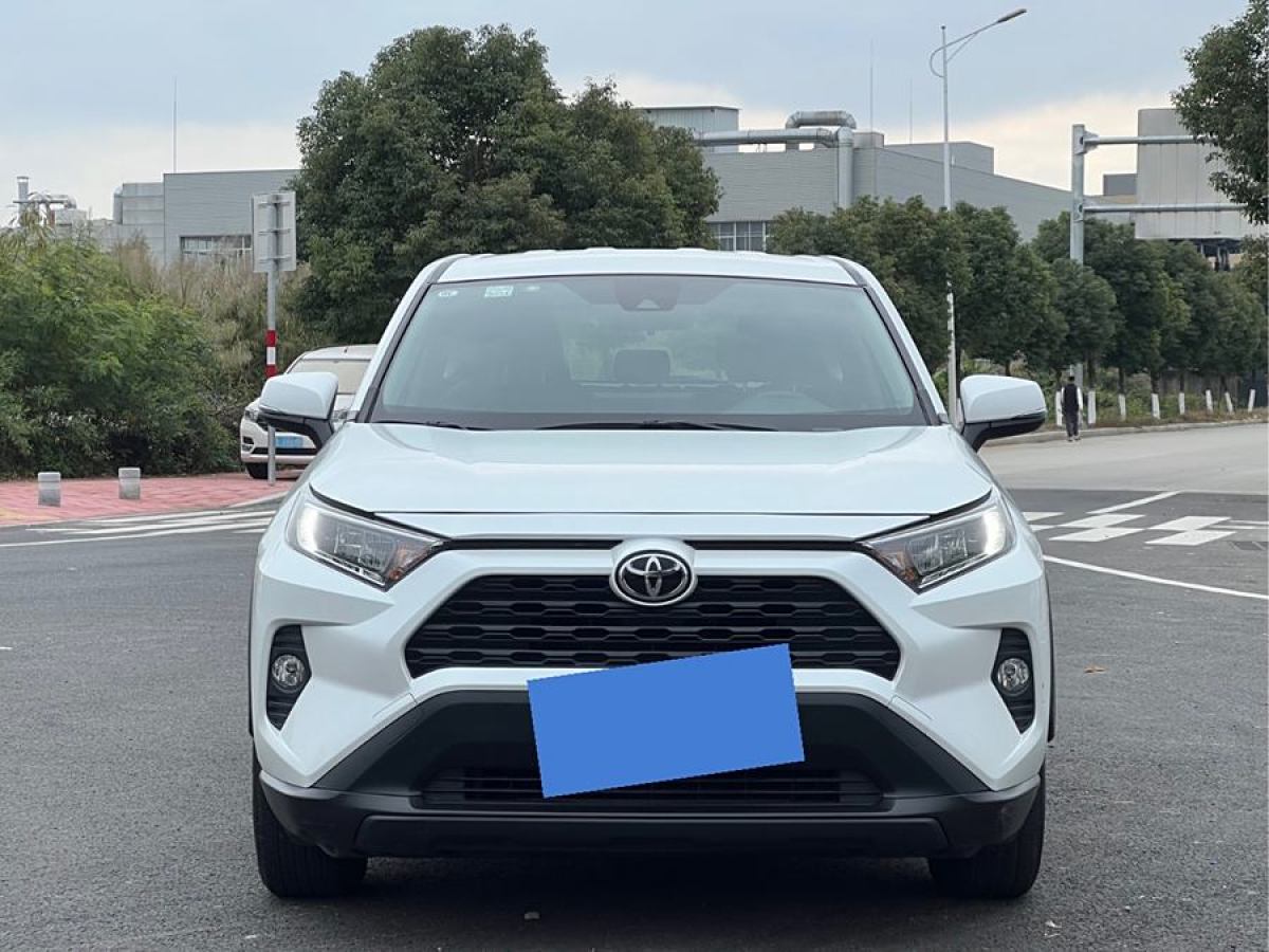 豐田 RAV4榮放  2021款 2.0L CVT兩驅(qū)都市版圖片