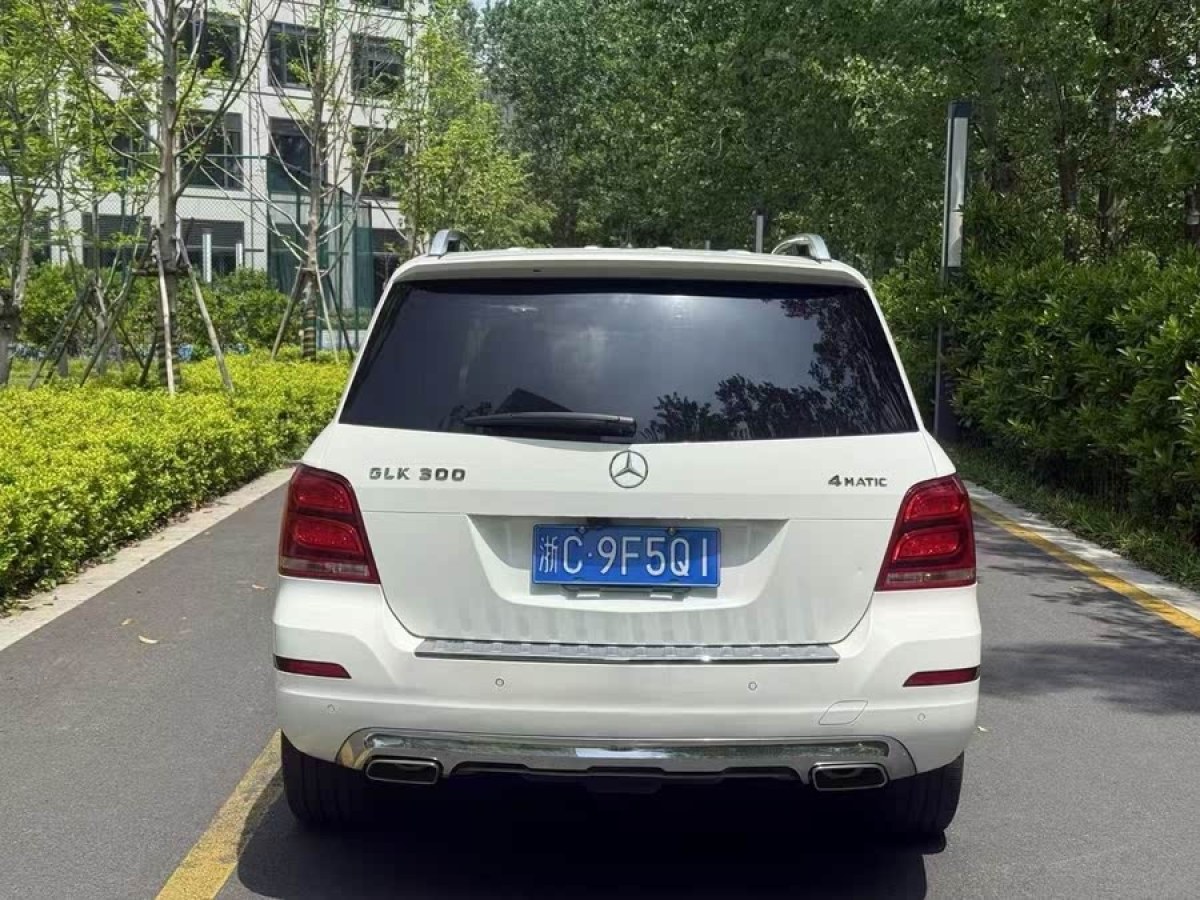 奔馳 奔馳GLK級(jí)  2013款 改款 GLK 300 4MATIC 時(shí)尚型圖片