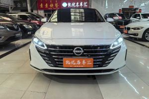 天籟 日產(chǎn) 2.0L SV 黑金版