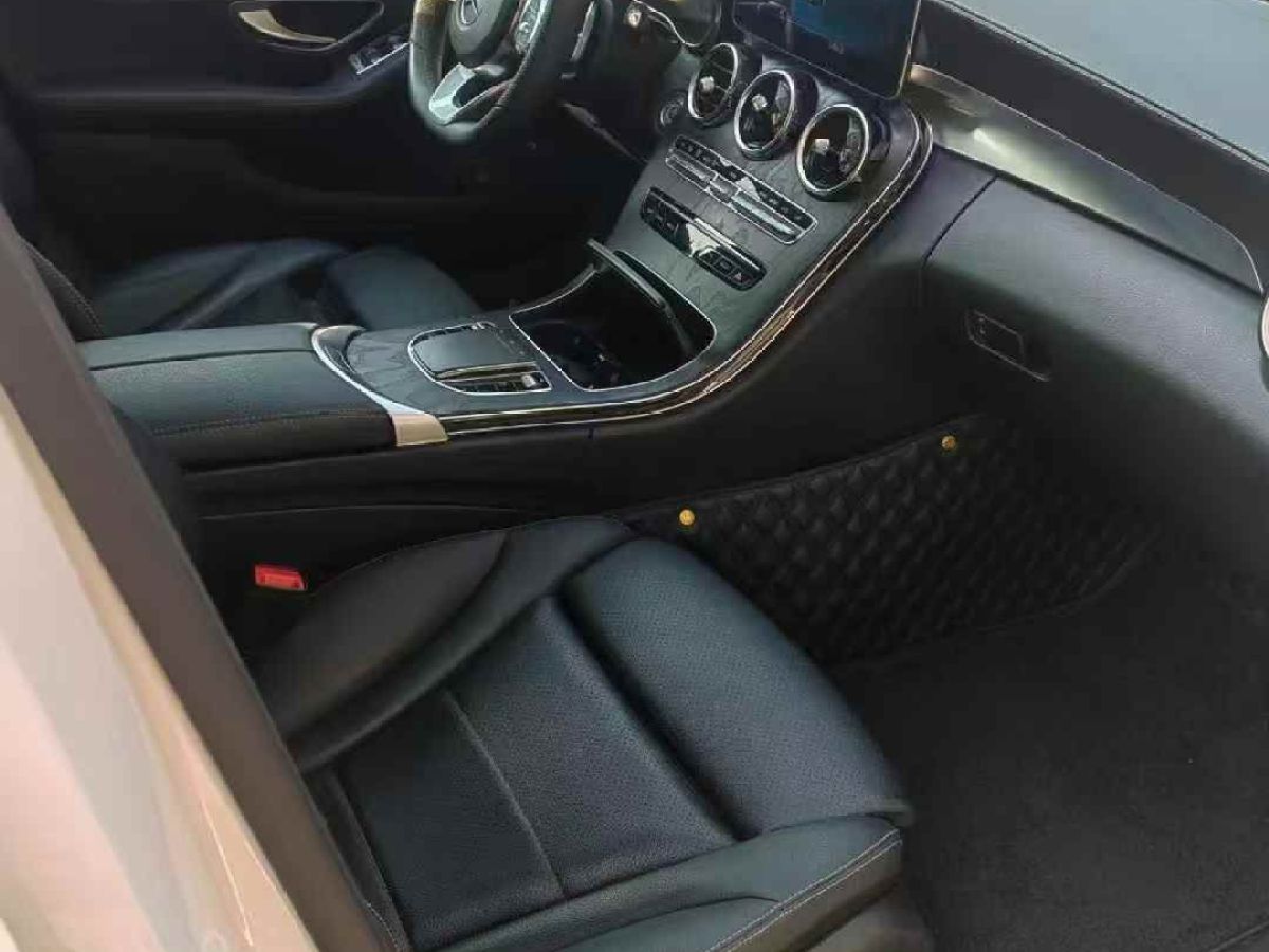 奔馳 奔馳C級  2020款 C 300 L圖片