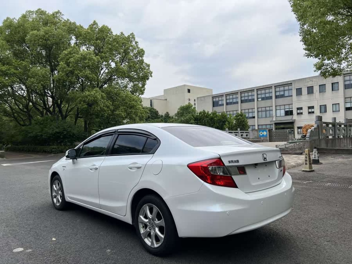 本田 思域  2012款 1.8L 自動舒適版圖片