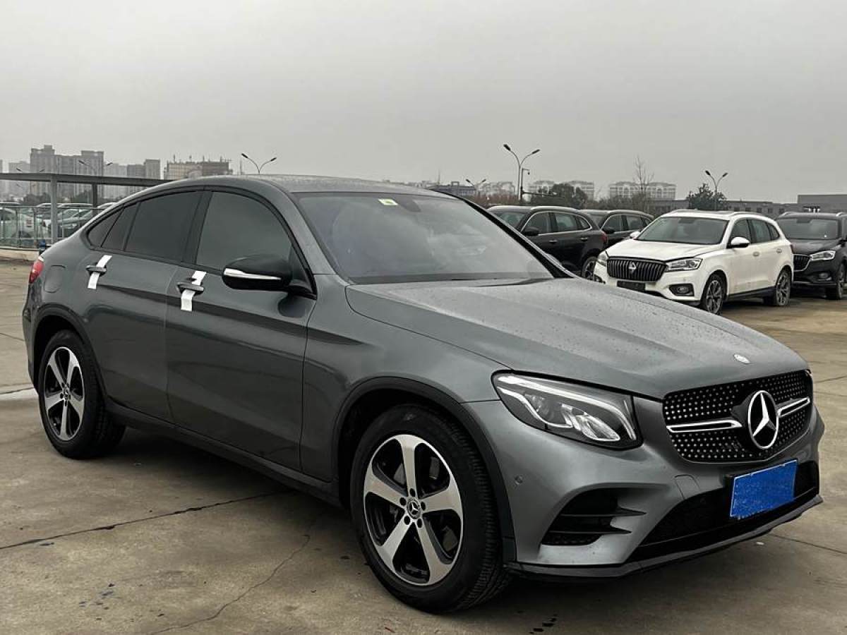 奔馳 奔馳GLC  2022款 改款 GLC 300 4MATIC 轎跑SUV圖片