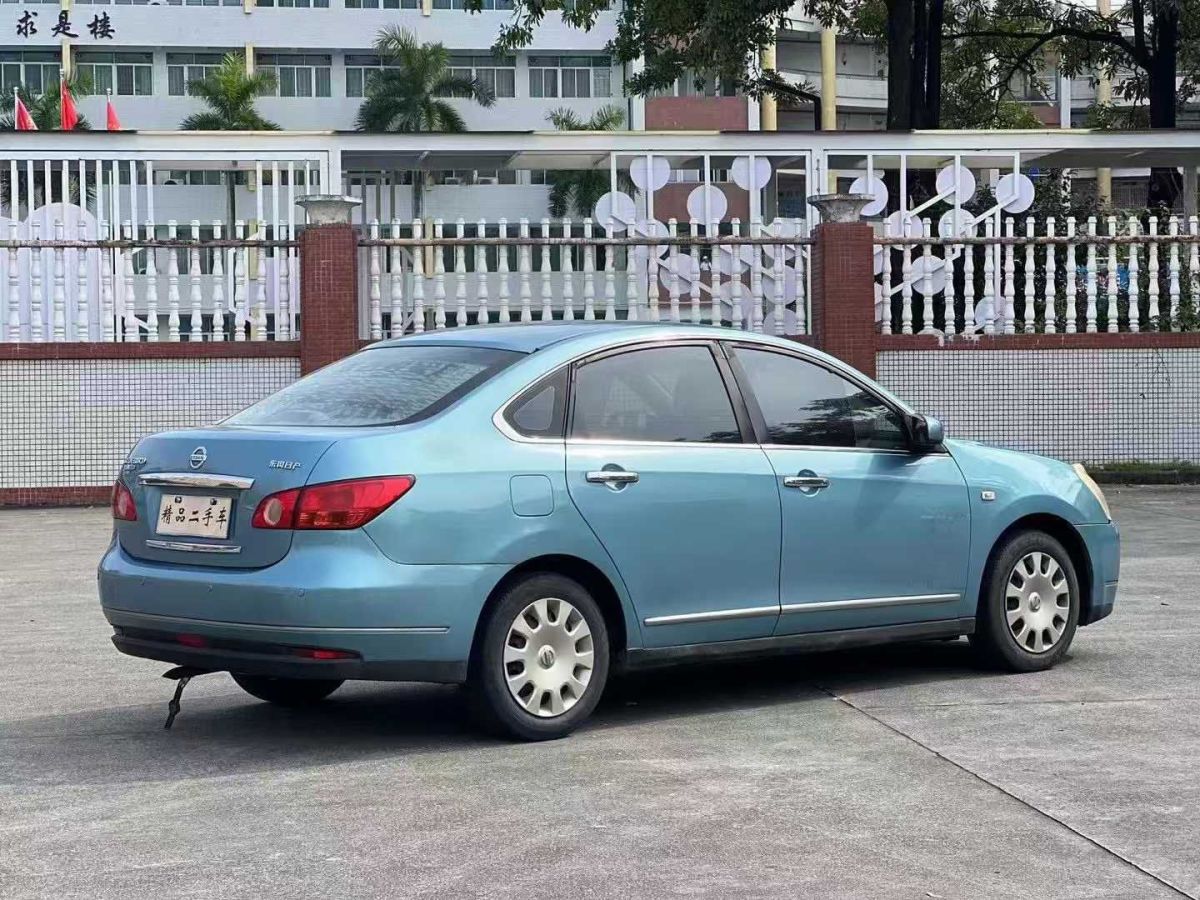 日產(chǎn) 軒逸  2007款 2.0 XL 科技天窗版圖片