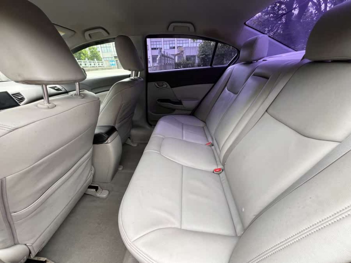 本田 思域  2012款 1.8L 自動舒適版圖片