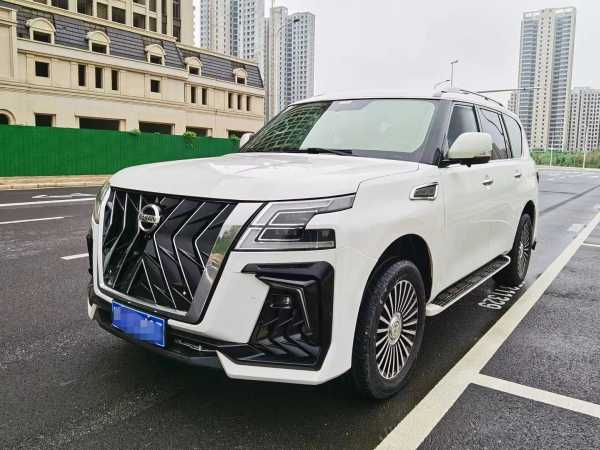 日产 途乐  2018款 4.0L 铂金型