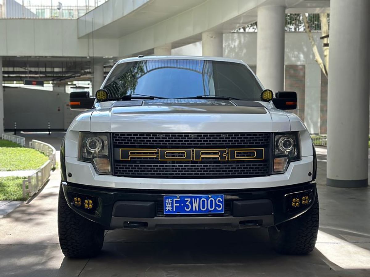 2012年2月福特 F-150  2011款 6.2L SVT Raptor SuperCrew