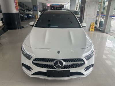 2019年5月 奔馳 奔馳A級 改款 A 200 L 運(yùn)動轎車圖片