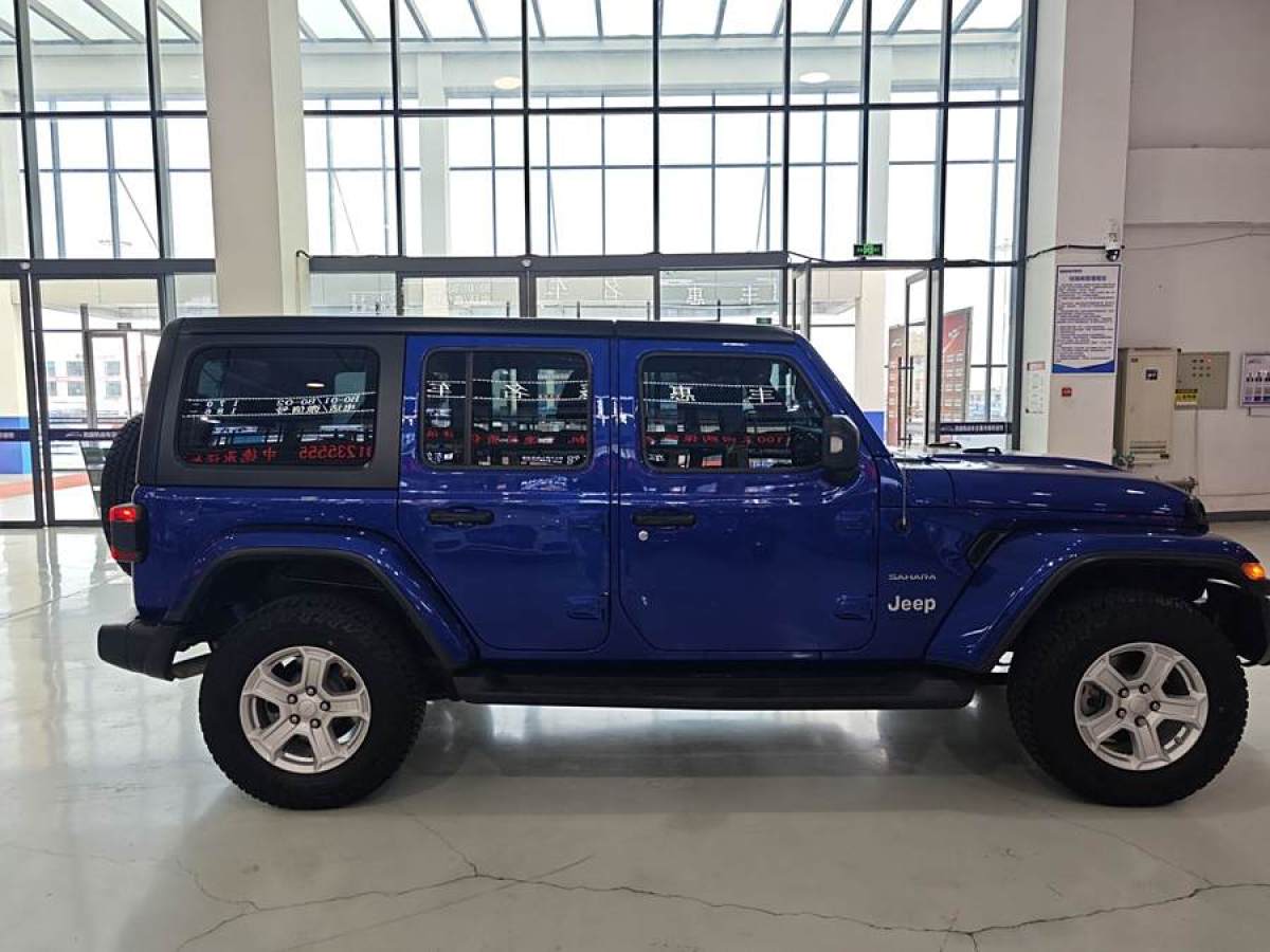 Jeep 牧馬人  2019款 2.0T Sahara 四門版 國(guó)VI圖片