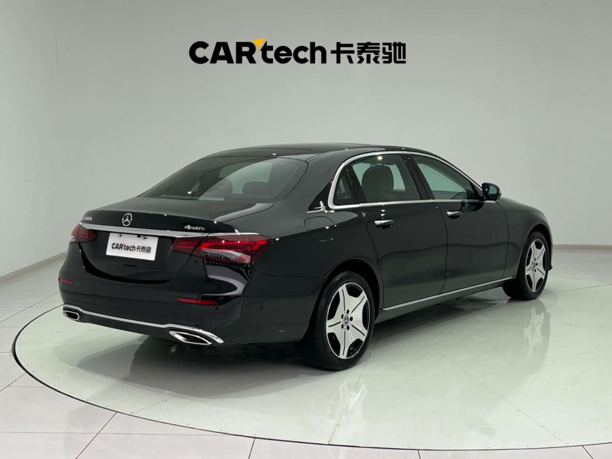 奔驰 奔驰E级  2023款 E 260 L图片