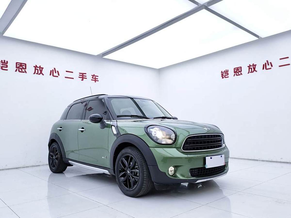 2016年12月MINI COUNTRYMAN  2016款 1.6T COOPER S ALL4 裝備控