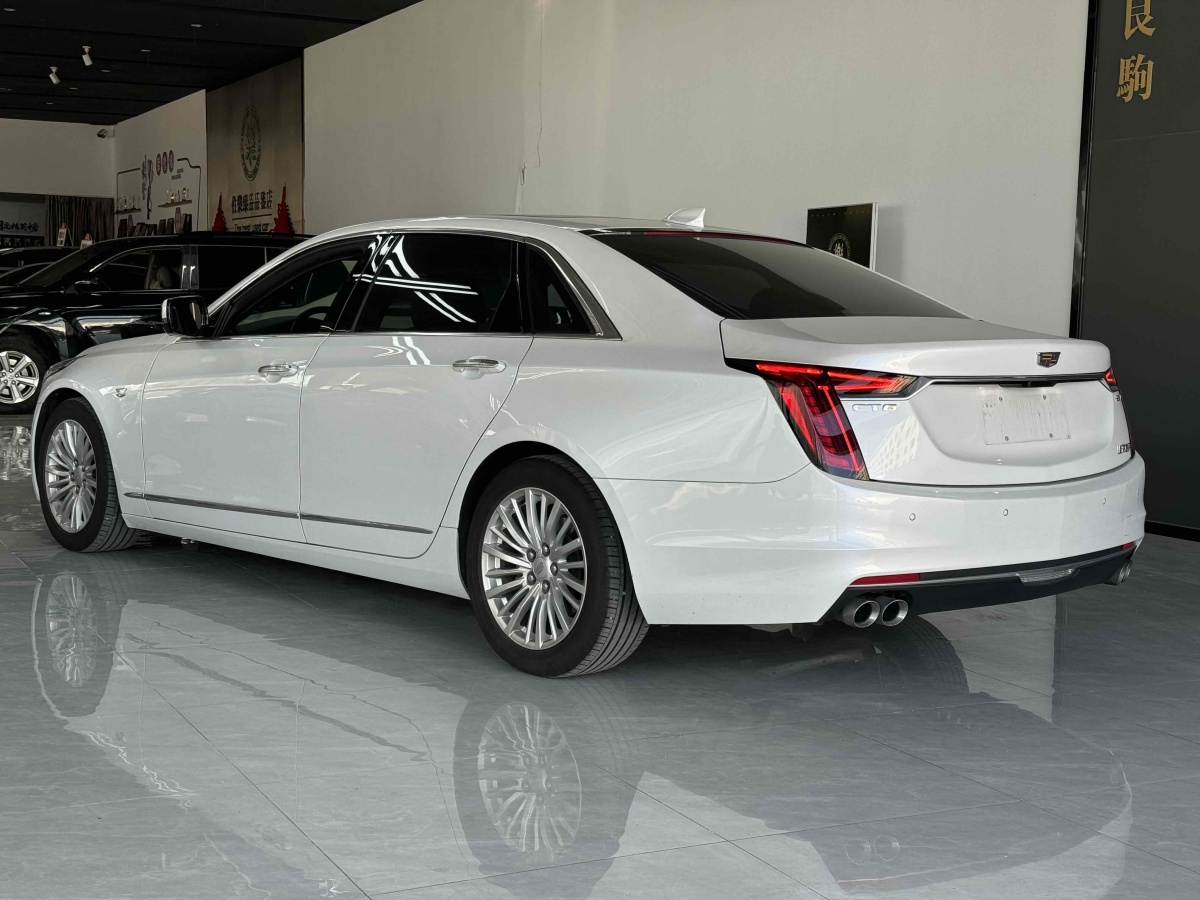 2022年5月凱迪拉克 CT6  2022款 28T 豪華型