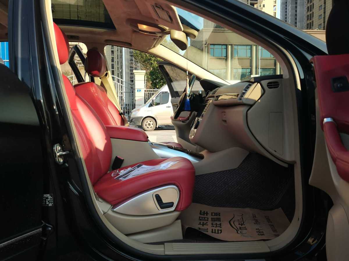 奔驰 奔驰R级  2011款 R 350 L 4MATIC图片