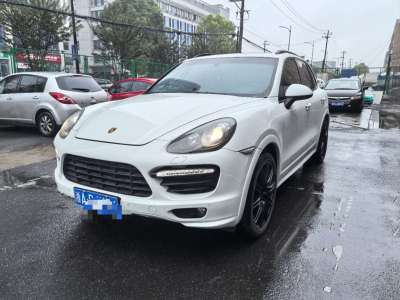 2013年3月 保時(shí)捷 Cayenne Cayenne GTS 4.8L圖片