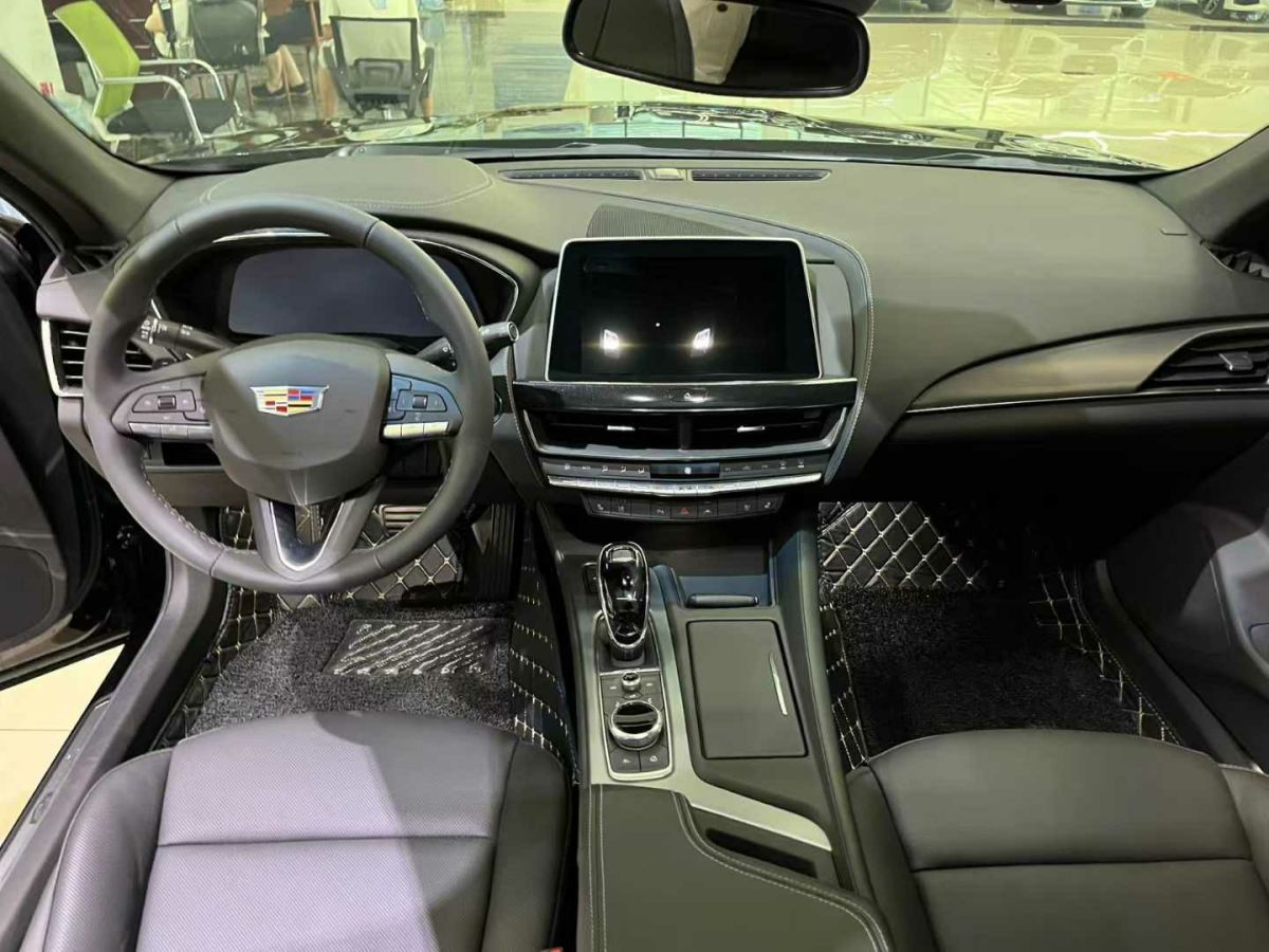 凱迪拉克 XT5  2023款 2.0T 兩驅(qū)風(fēng)尚型圖片