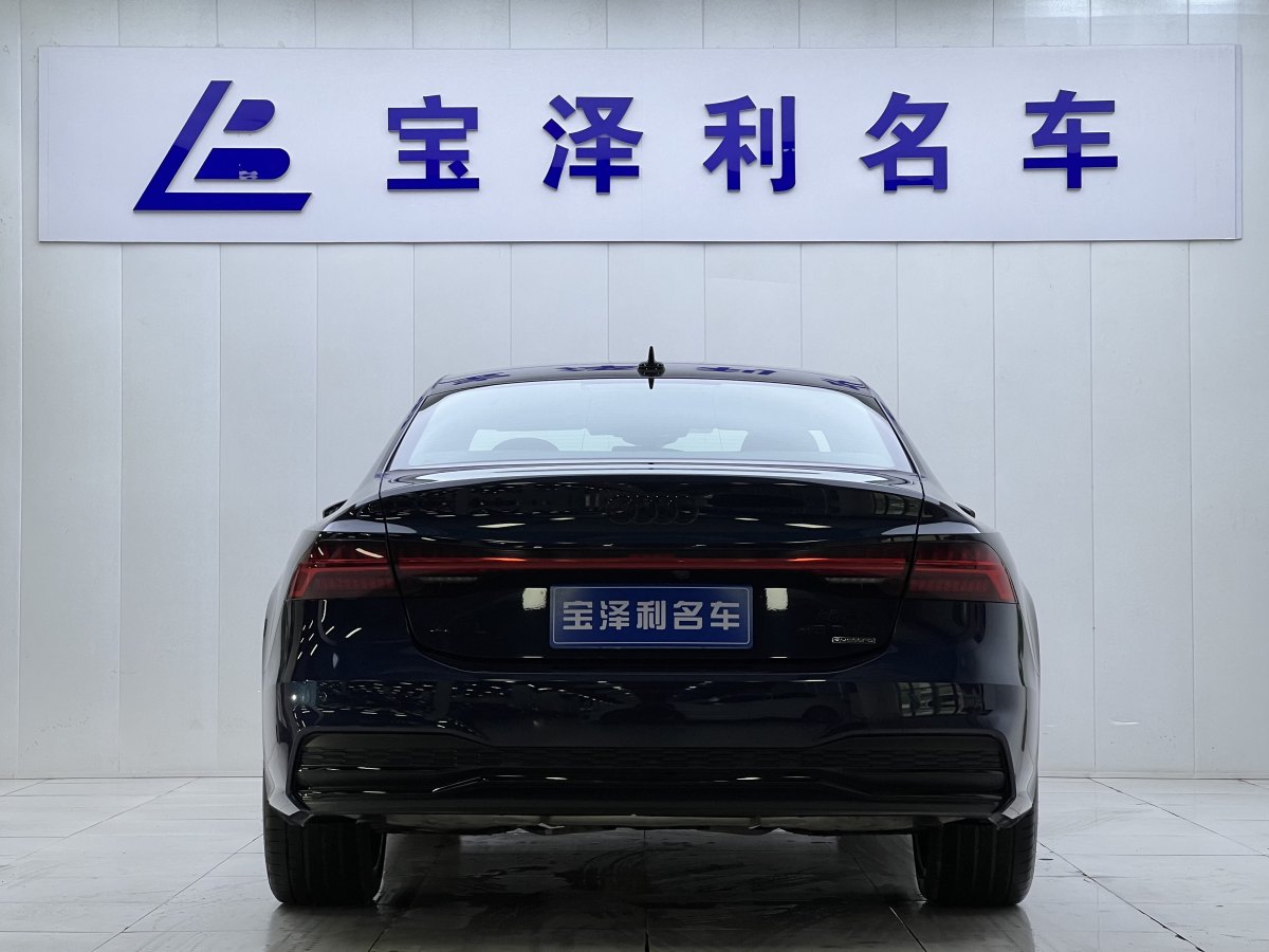 奧迪 奧迪A7L  2024款 45TFSI quattro S-line 見遠型 曜黑套裝圖片