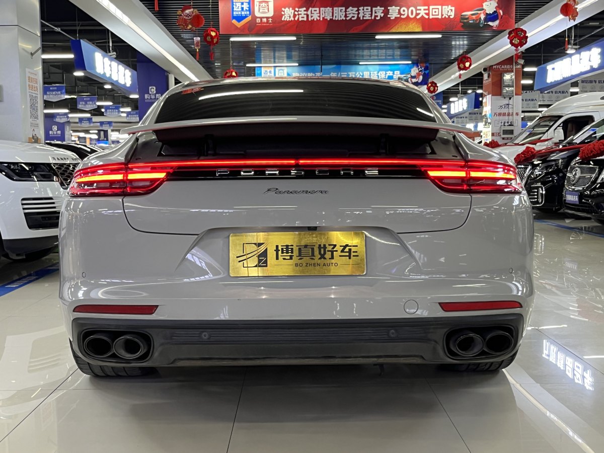 保時(shí)捷 Panamera  2019款 Panamera 十周年紀(jì)念版 2.9T圖片