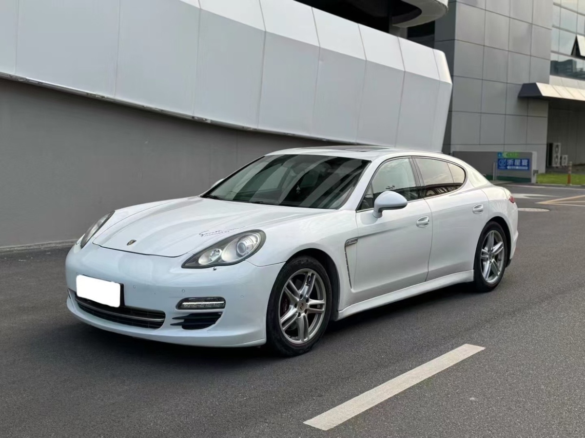 2013年5月保時(shí)捷 Panamera  2013款 Panamera Platinum Edition 3.6L