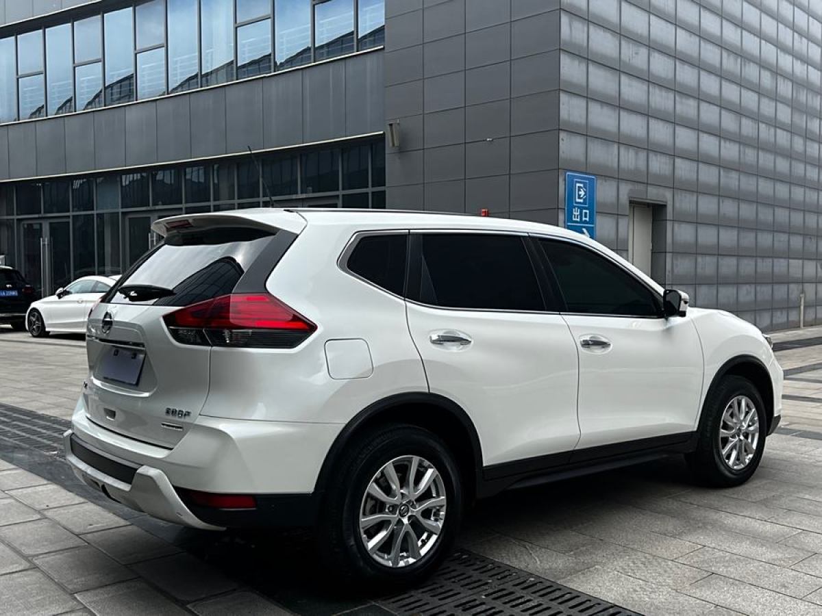 日產(chǎn) 奇駿  2019款 2.0L CVT智聯(lián)舒適版 2WD圖片