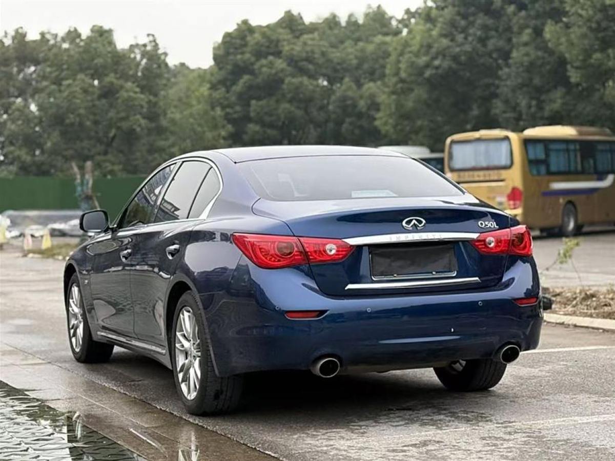 英菲尼迪 Q50L  2016款 2.0T 進取版圖片