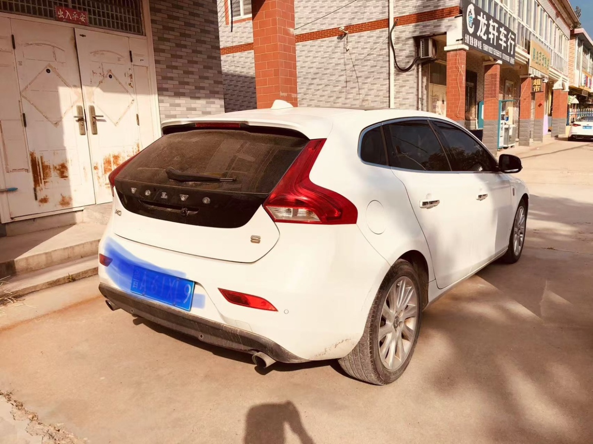 沃爾沃 V40  2014款 2.0T 智雅版圖片