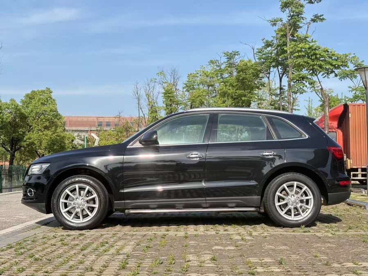 奧迪 奧迪Q5  2013款 40 TFSI 技術(shù)型圖片