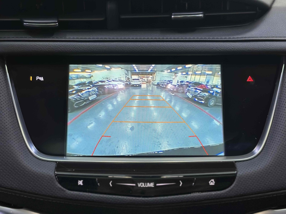 凱迪拉克 XT5  2018款 28T 四驅(qū)豪華型圖片