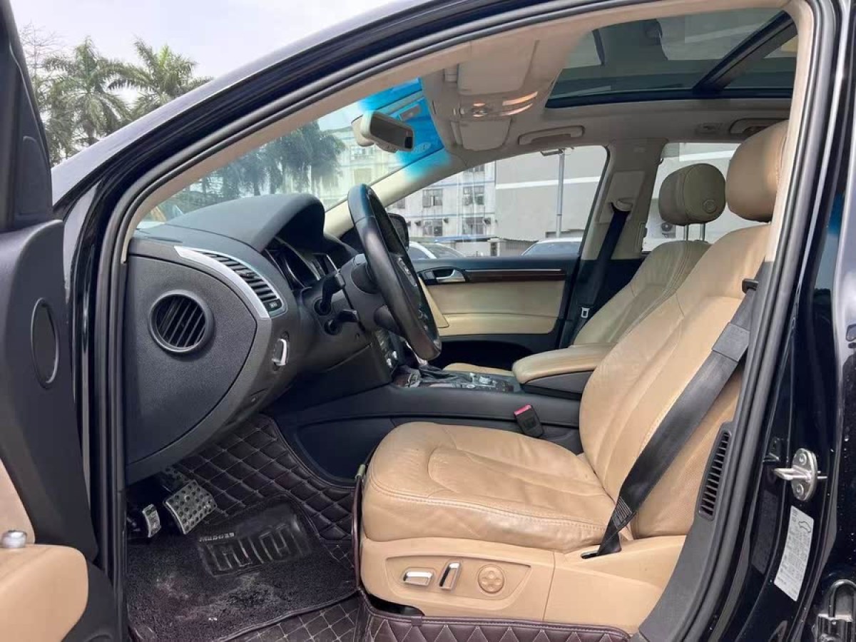 奧迪 奧迪Q7  2012款 3.0 TFSI 進(jìn)取型(200kW)圖片