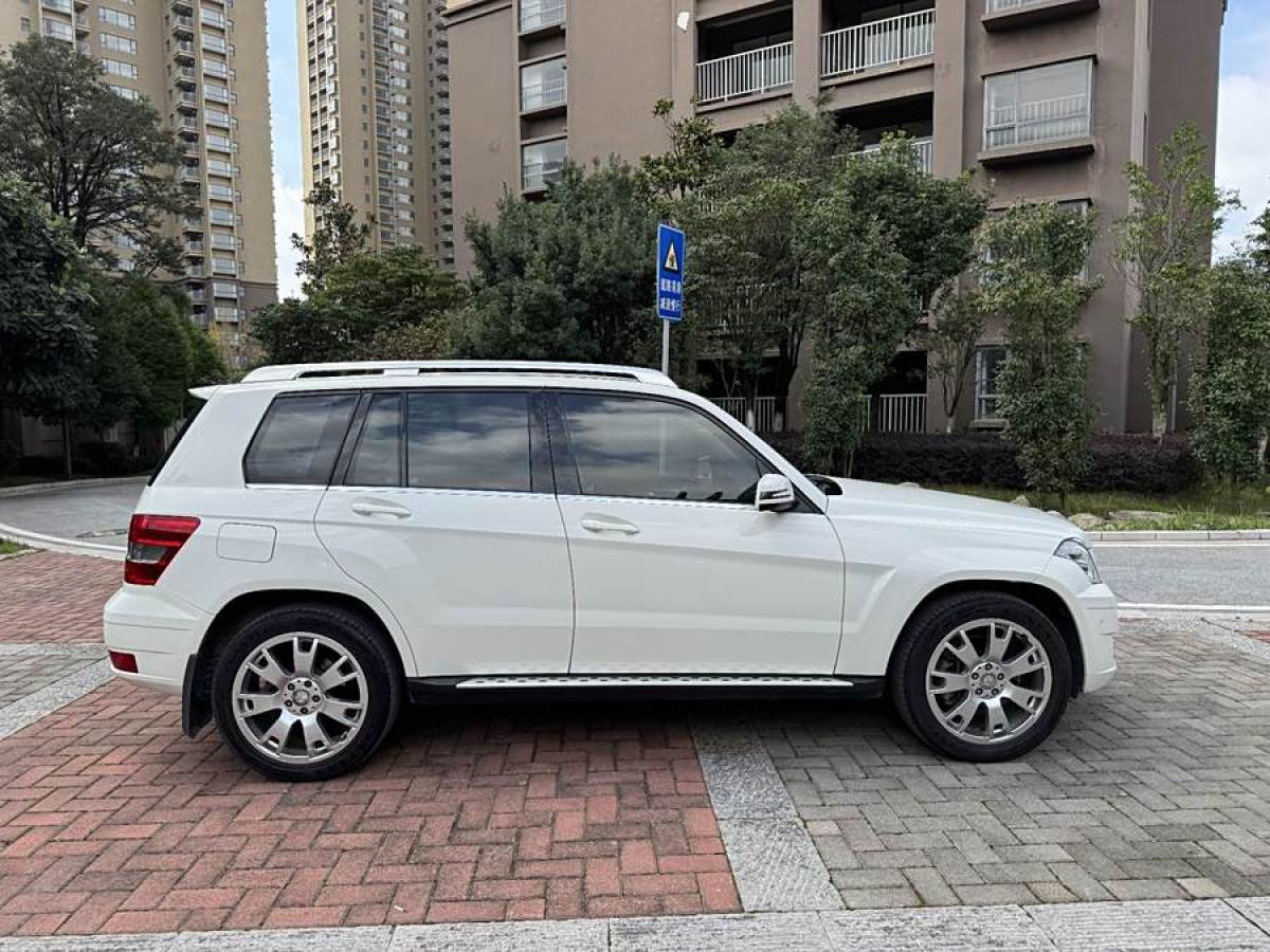 奔馳 奔馳GLK級  2011款 GLK 300 4MATIC 時尚型圖片