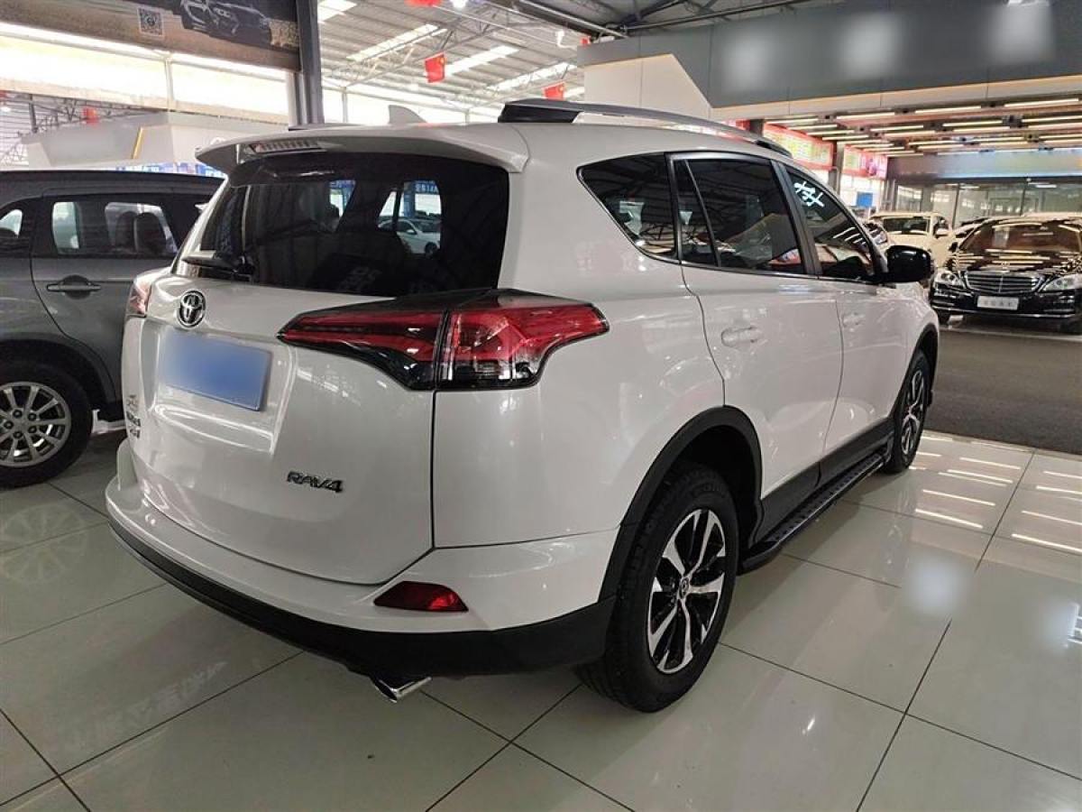 豐田 RAV4榮放  2016款 2.0L CVT兩驅(qū)都市版圖片