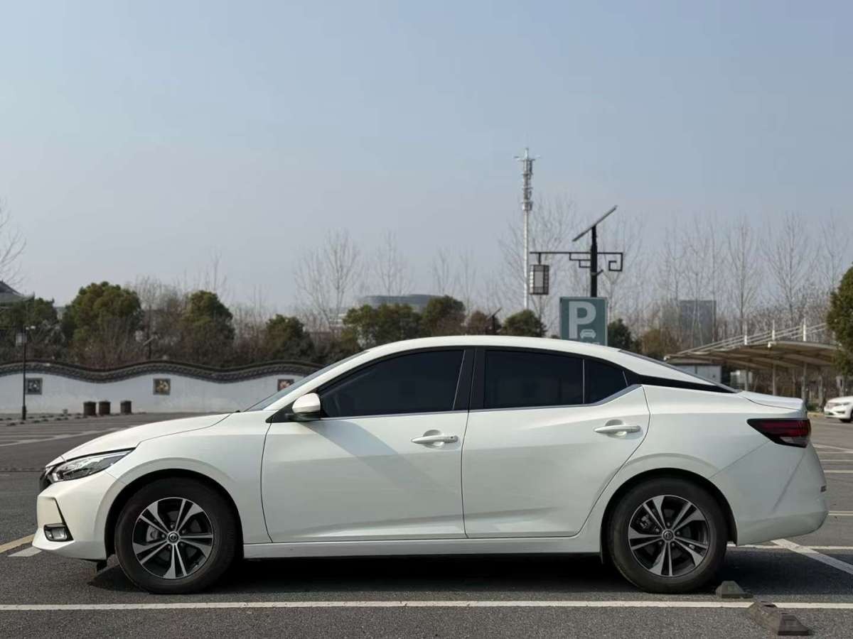 日產(chǎn) 軒逸  2021款 1.6L XL CVT悅享版圖片