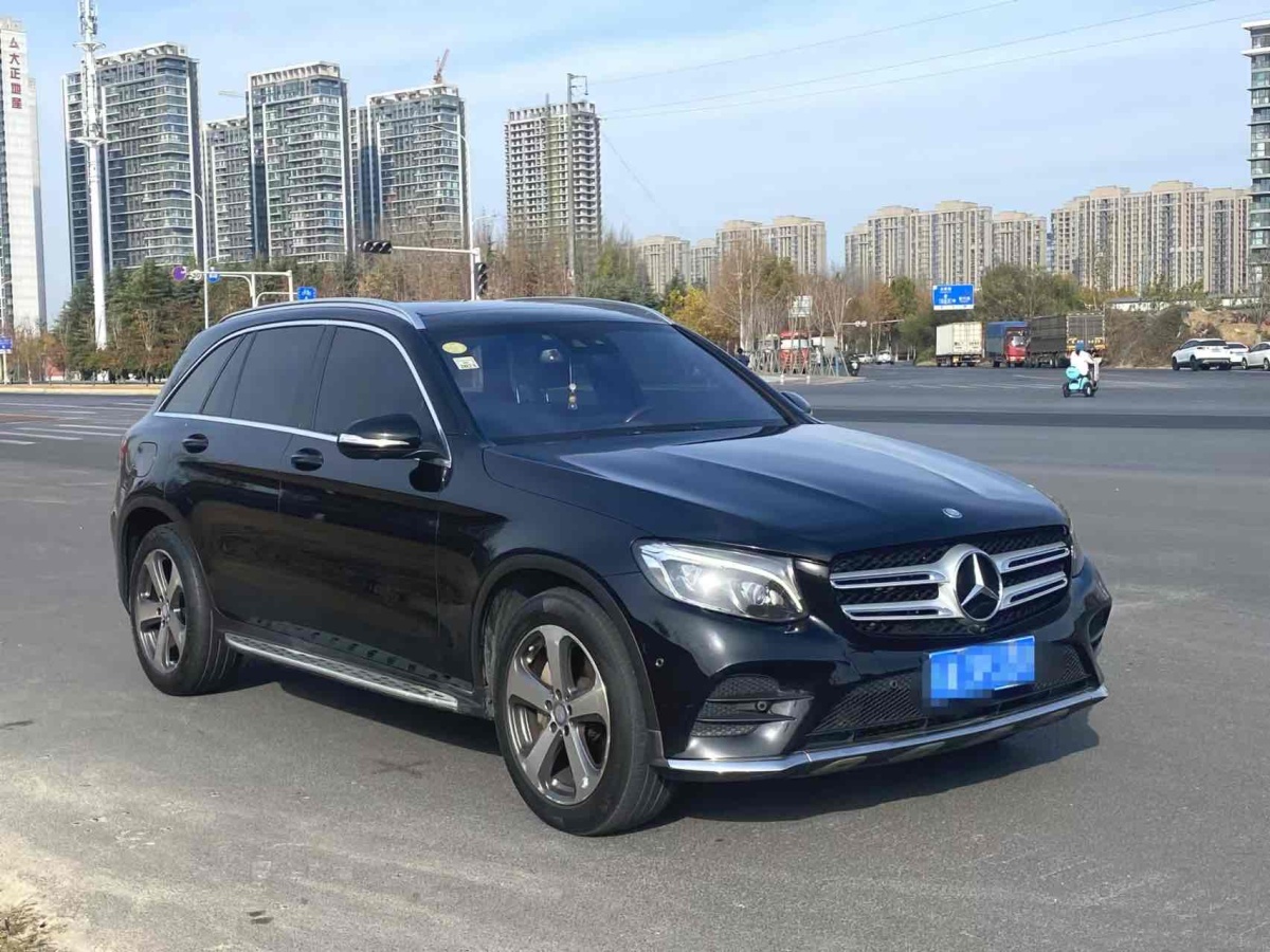 2017年3月奔馳 奔馳GLC  2017款 GLC 300 4MATIC 動(dòng)感型