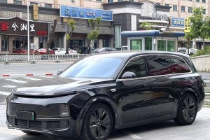理想L9 理想 Pro
