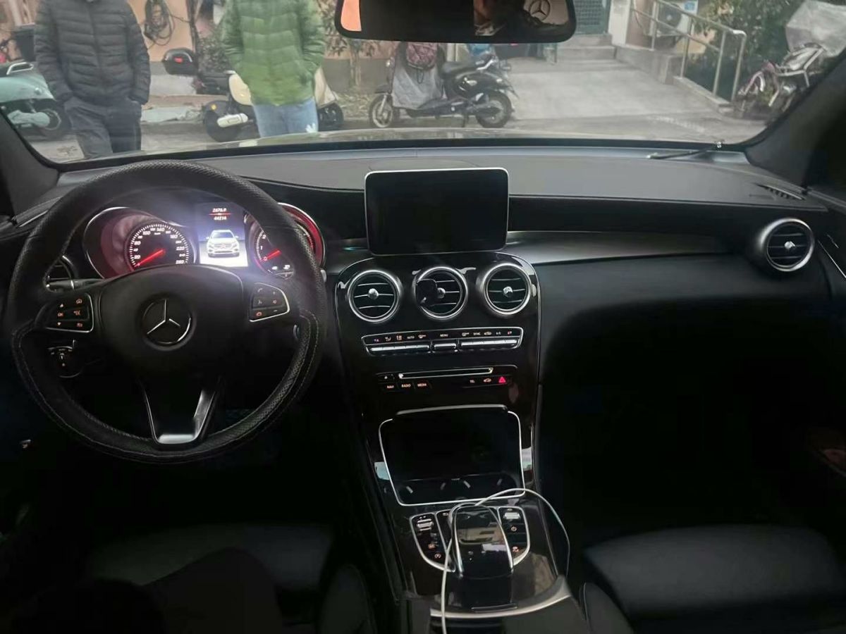 奔馳 奔馳GLC  2019款 GLC 260 4MATIC 豪華型圖片