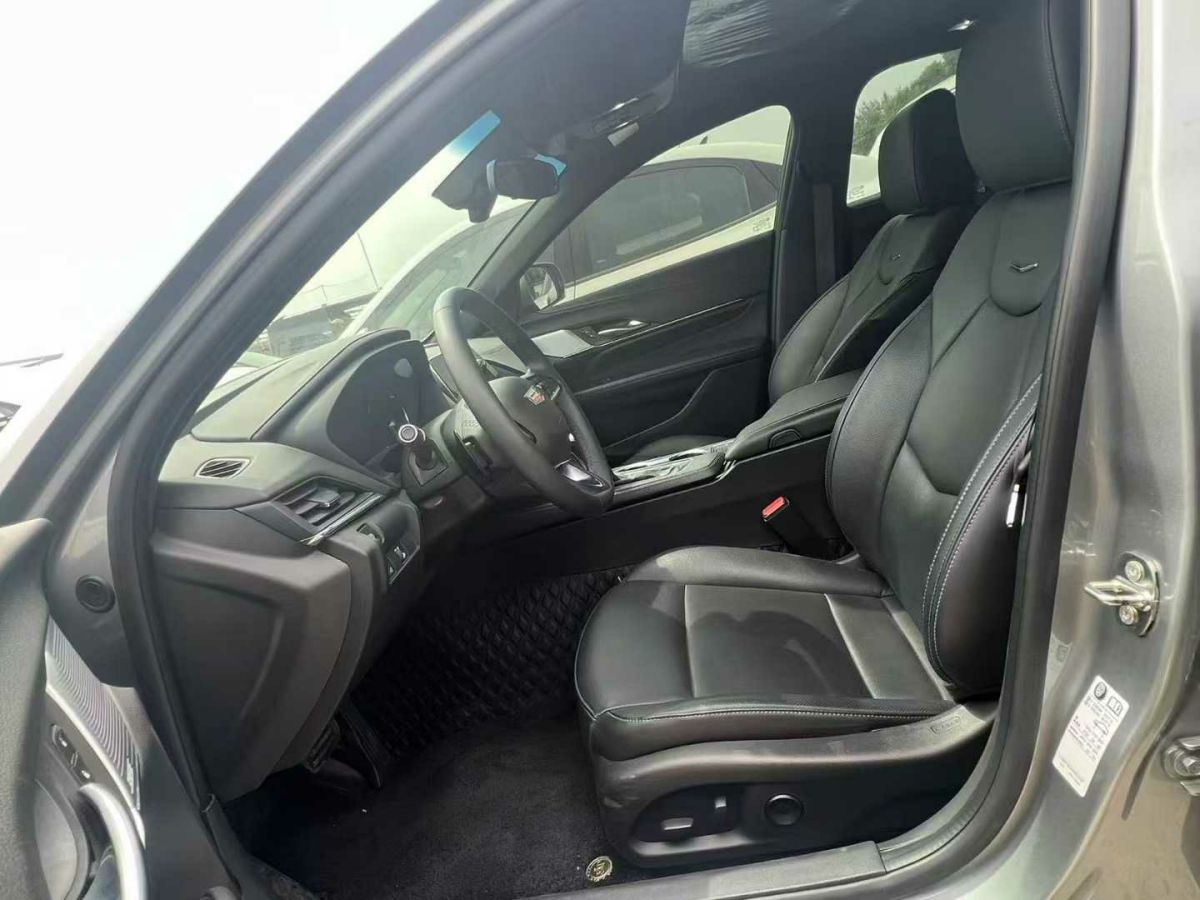 凱迪拉克 XT5  2024款 2.0T 兩驅(qū)風(fēng)尚型圖片