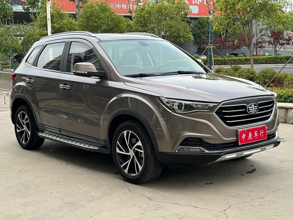 奔騰 X40  2019款 1.6L 自動(dòng)互聯(lián)智能版圖片