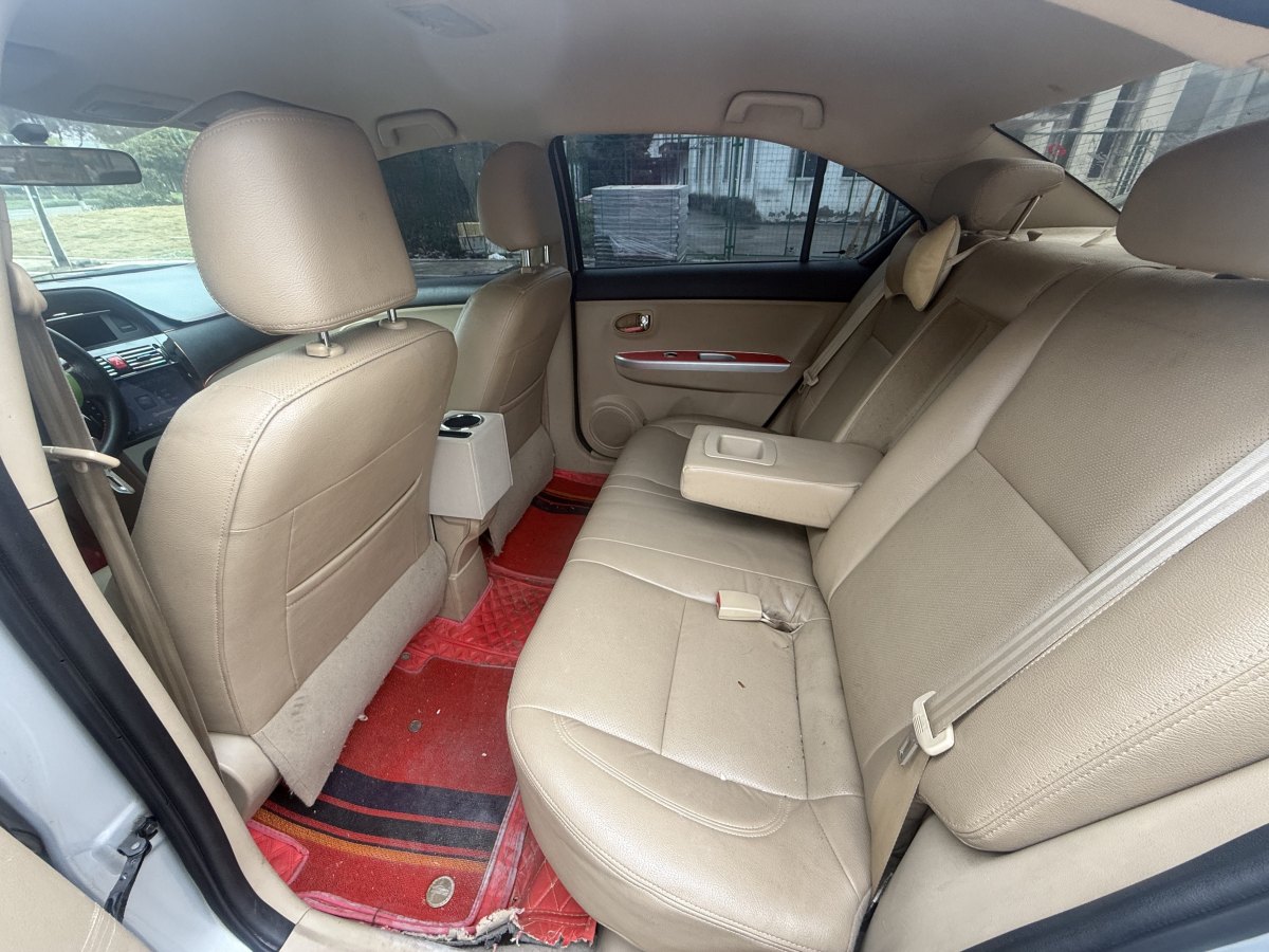 長城 C30  2012款 1.5L 手動豪華型圖片