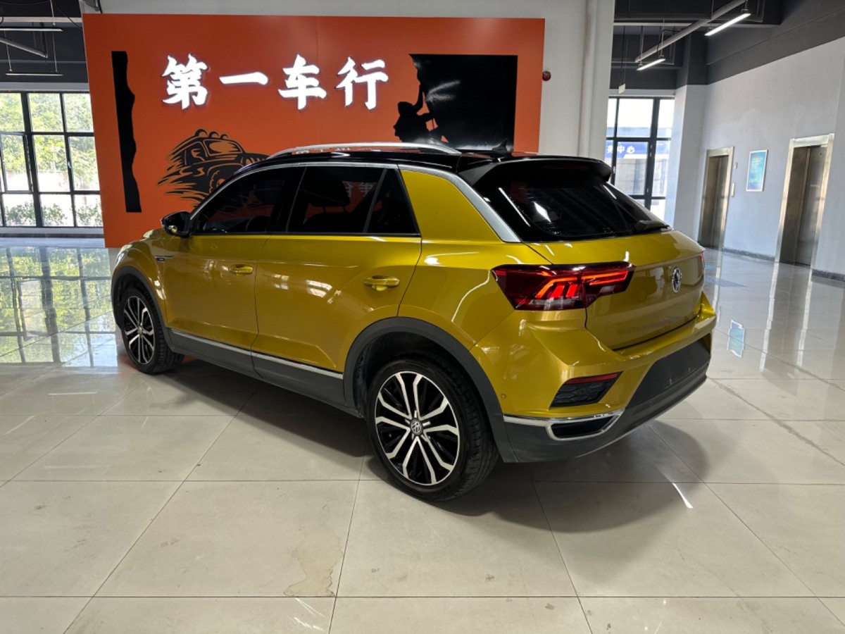 大众 T-ROC探歌  2018款 280TSI DSG四驱豪华型图片