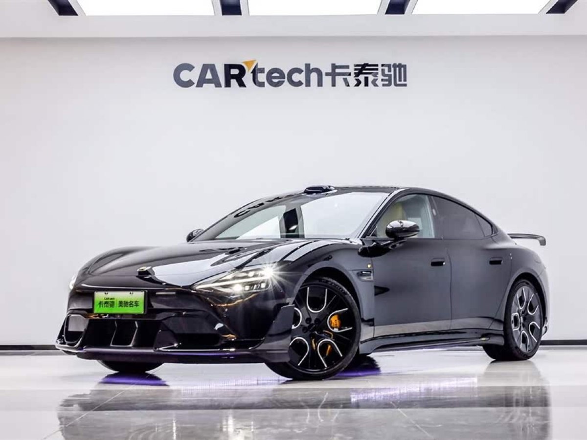 小米 小米SU7  2024款 700km 后驅(qū)標(biāo)準(zhǔn)創(chuàng)始版圖片