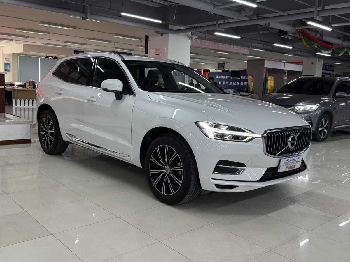 2019年11月沃爾沃 XC60  2020款 T5 四驅智遠豪華版