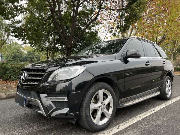 奔驰 奔驰M级  2015款 ML 320 4MATIC