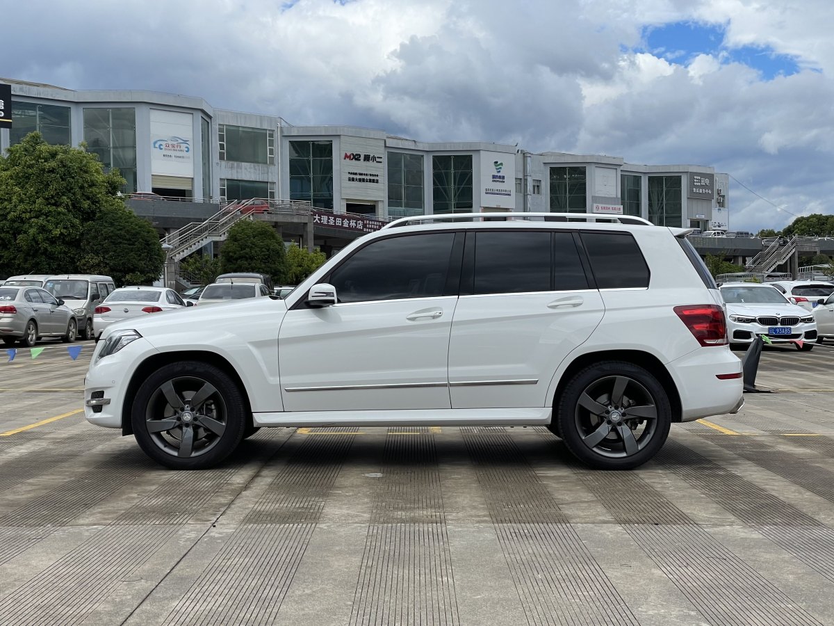 2014年4月奔馳 奔馳GLK級  2013款 GLK 300 4MATIC 動感天窗型