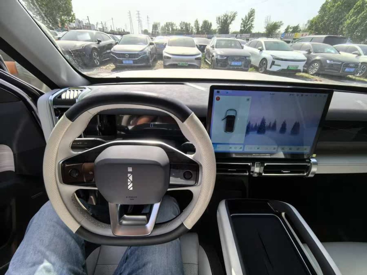 iCAR 奇瑞iCAR 03  2024款 401km 兩驅(qū)行政版圖片