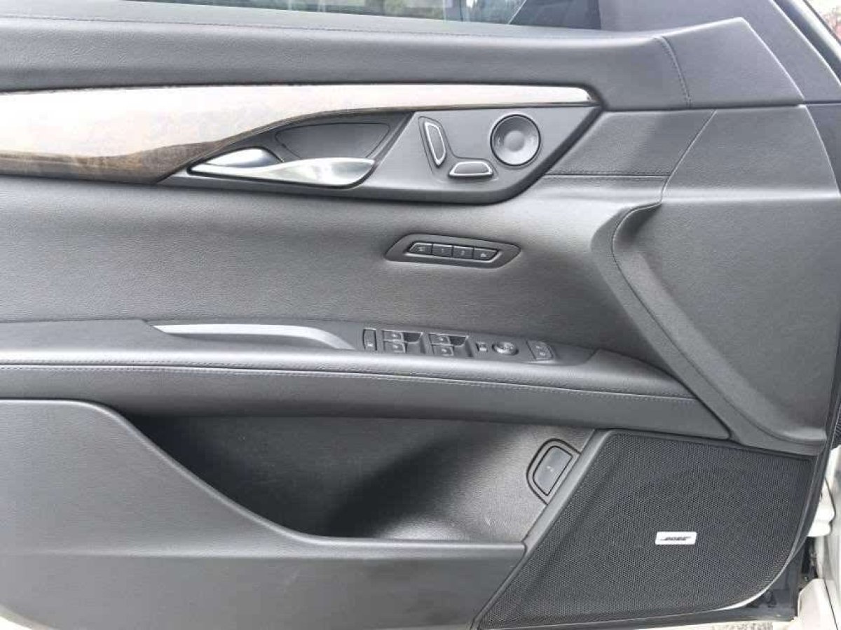 凱迪拉克 CT6  2019款 28T 豪華型圖片