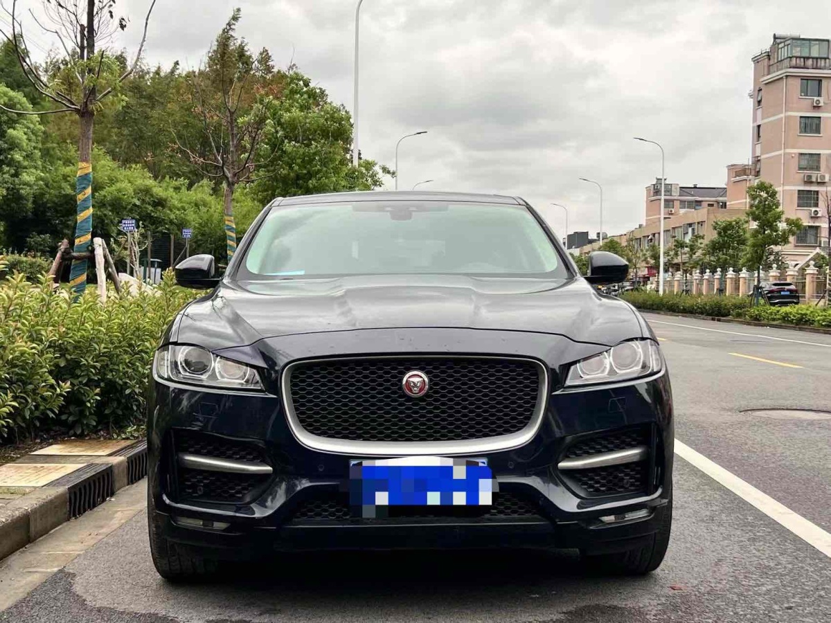 捷豹 F-PACE  2016款 3.0 SC 四驅(qū)R-Sport運(yùn)動(dòng)版圖片