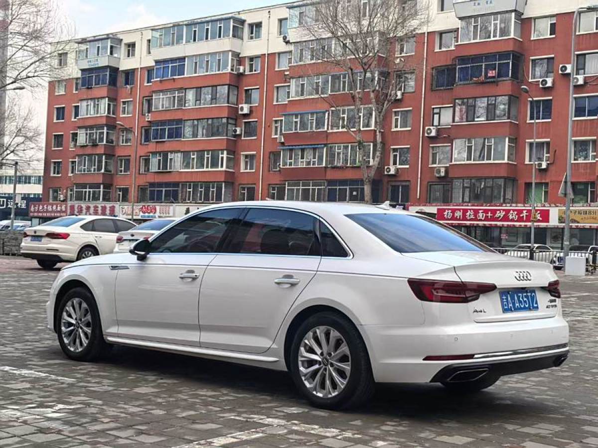 奧迪 奧迪A4L  2019款 40 TFSI 進(jìn)取型 國(guó)V圖片